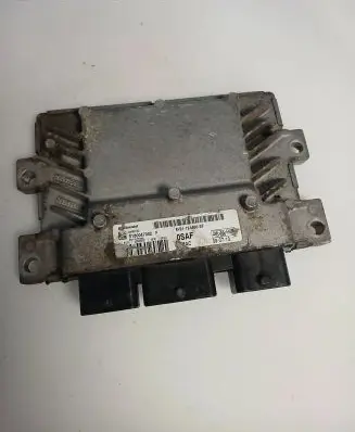 Ford Fiesta Engine control unit/module 8V2112A650SF S180047002