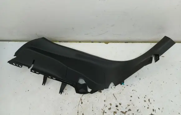 Nissan X-Trail T33 (C) pillar trim a2476902502