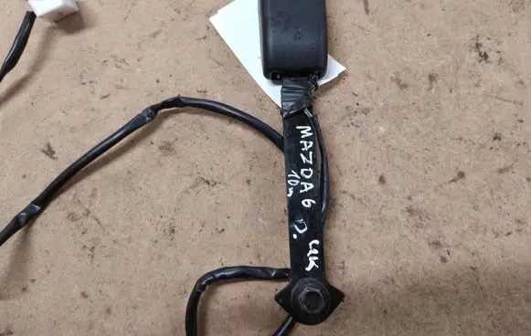 Mazda 6 Front seatbelt buckle 090827BC 1052248 9626
