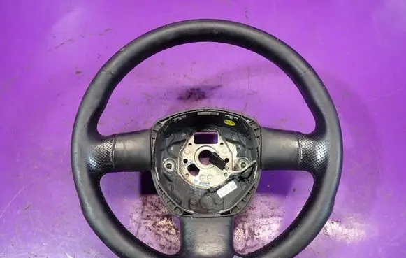 Audi A4 S4 B7 8E 8H Steering wheel 