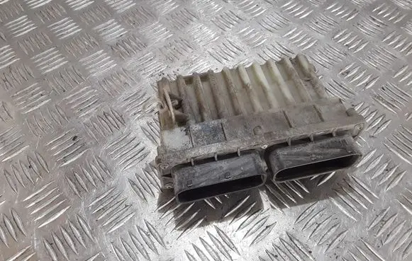 Opel Zafira A Coolant fan relay 15408375 24462346