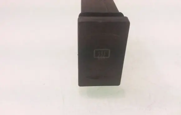 Volkswagen PASSAT B5 Windscreen/window heater switch 3B0959621C