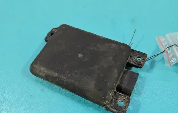 Opel Insignia B Central body control module 84129137LH IMPRK1560556