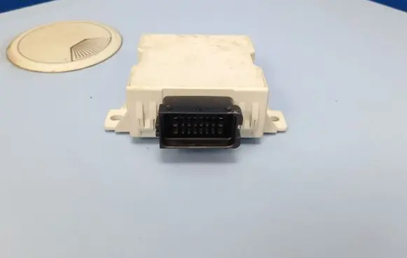 Toyota Avensis T250 Window control relay 150696