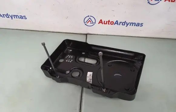 BMW 4 F32 F33 Battery tray 7188481 51717188481 7395738