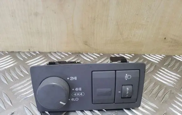 KIA Sorento Differential lock switch 612W19740