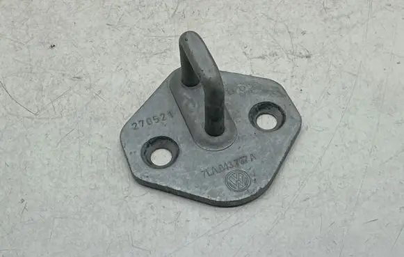 Volkswagen Caddy Sliding door lock loop/hook striker 7LA843767A