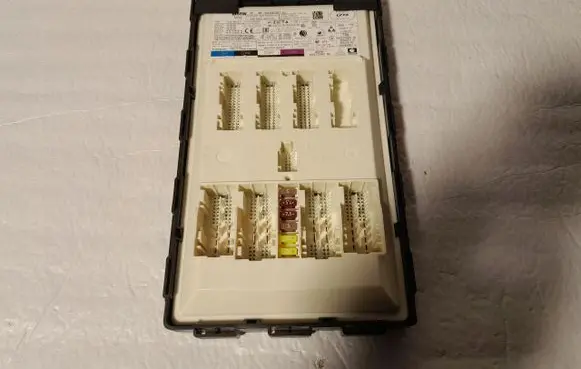 BMW 7 G11 G12 Gateway control module 5A43DE15A43DE1