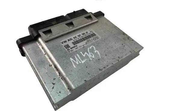 Volkswagen Polo V 6R Engine control unit/module 04E907309AF 0261S09531