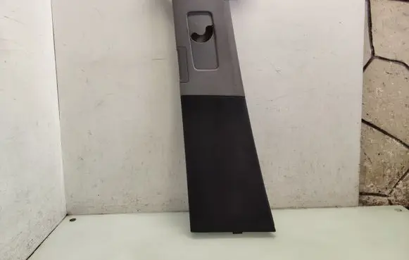 Porsche Cayenne (9PA) (B) pillar trim (bottom) 7L5867239DC