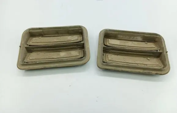 Renault Megane I Quarter panel pressure vent 