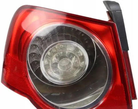 Volkswagen PASSAT B6 Rear/tail lights 3C5945095C