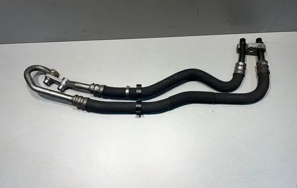 BMW 3 E92 E93 Oil cooling pipe 7567208