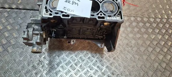 Opel Astra H Engine block S26338844 Z16XER