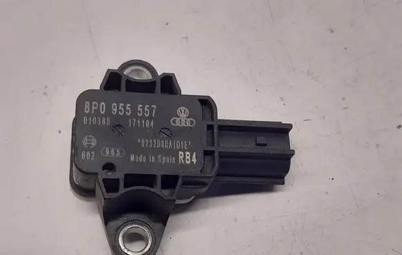 Audi A4 S4 B7 8E 8H Airbag deployment crash/impact sensor 8P0955557 171104 010385