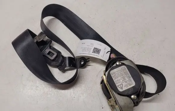 Seat Ibiza III (6L) Front seatbelt 5424018 6L4857705E