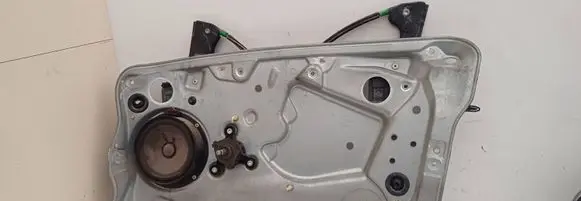Skoda Fabia Mk1 (6Y) Front door manual window regulator 6Y1837752LK 003066 0608549877