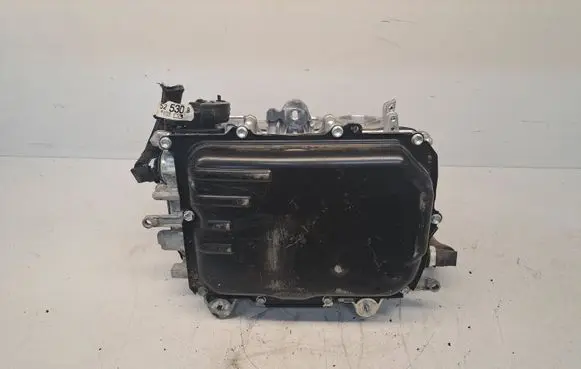 Toyota Yaris Voltage converter inverter G920052033