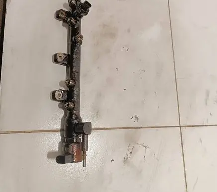 Renault Master III Fuel main line pipe N0code