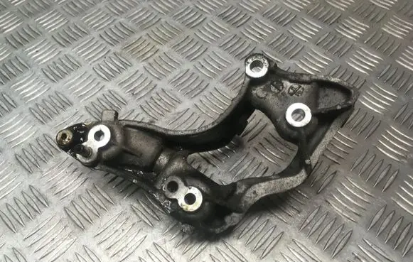 Citroen Xsara Engine mounting bracket 9655652980