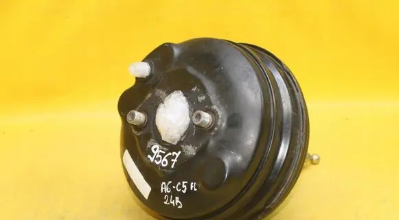 Audi A6 Allroad C5 Brake booster 