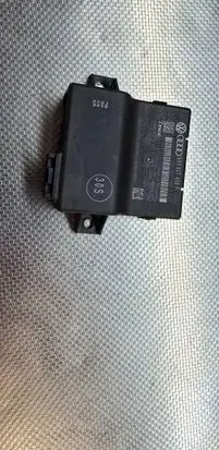 Audi Q5 SQ5 Gateway control module 8R0907468P