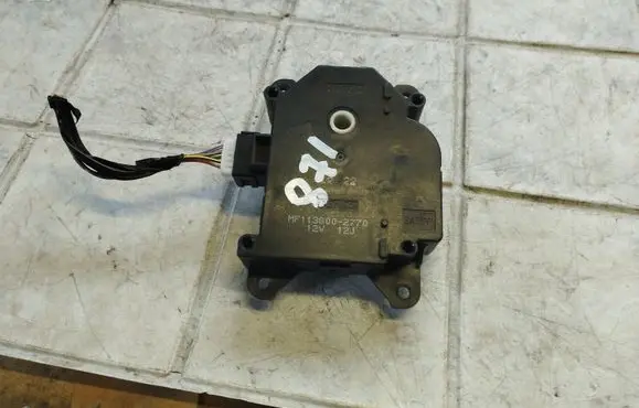 Mitsubishi Colt Air flap motor/actuator MF1138002770
