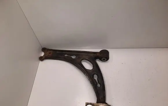 Volkswagen Caddy Front lower control arm/wishbone 1K0407153N