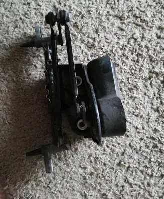 Volkswagen Fox Front wiper linkage F006B20070