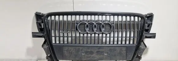 Audi Q5 SQ5 Front bumper upper radiator grill 8R0853651