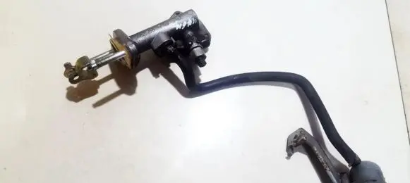 Honda FR-V Clutch master cylinder