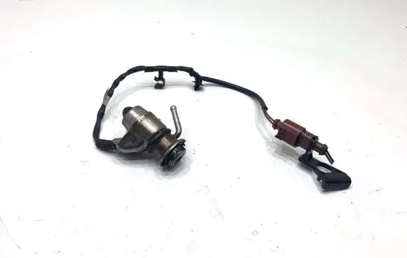 Volkswagen Tiguan Fuel injectors set 04L131113P