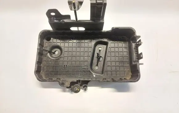 Ford Ranger IV Battery bracket 