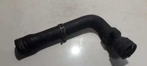 Audi A4 S4 B6 8E 8H Engine coolant pipe/hose 8E0121101
