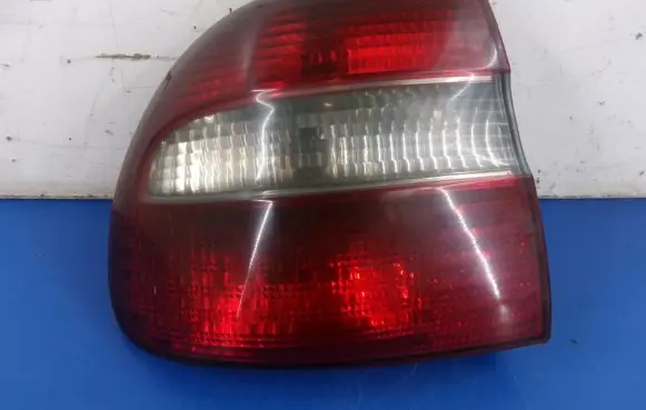 Volvo S40, V40 Rear/tail lights