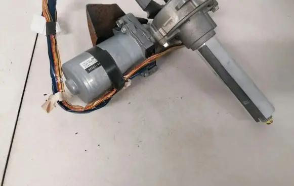 Toyota Urban Cruiser (XP110) Power steering pump 99512500 995-12500