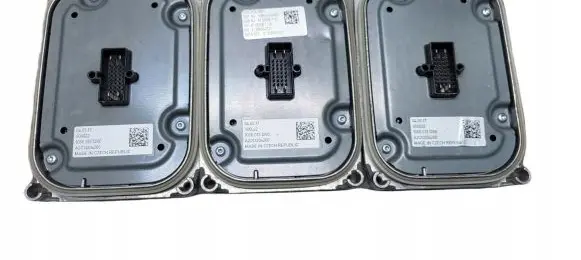 Mercedes-Benz S W223 Voltage converter/converter module 