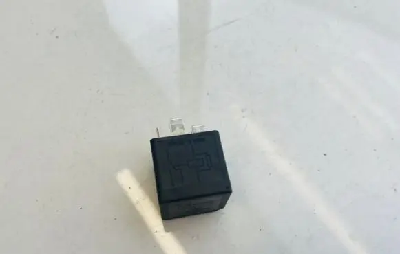 Ford Taurus Other relay f0ab14b192aa f0ab-14b192-aa