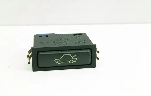 Tailgate opening switch