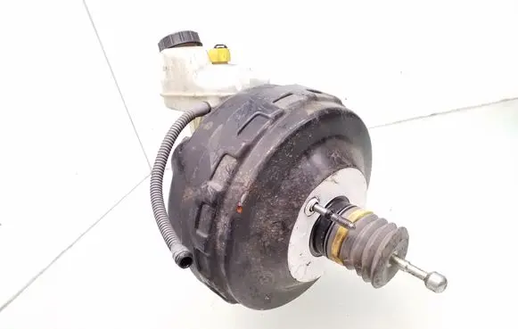 Opel Insignia A Brake booster 13228187