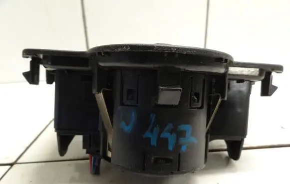 Mercedes-Benz Vito Viano W447 Light switch A4476891039 A4479058100