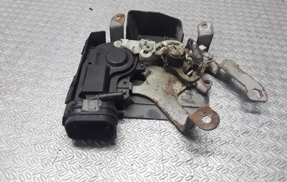 Toyota Hilux (N80, N90, N100, N110) Central locking motor 