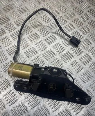 BMW 5 E39 Tailgate/trunk/boot lift motor 67148362371 E0438114