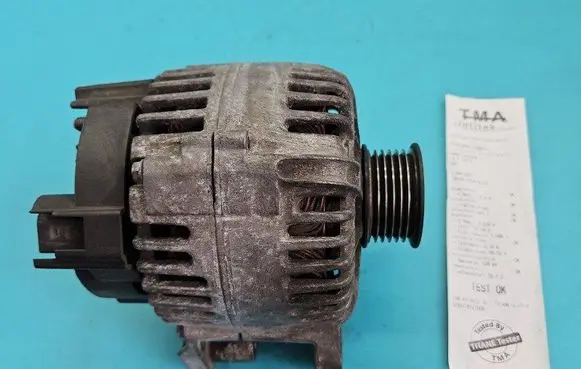 Skoda Octavia Mk2 (1Z) Generator/alternator 03C903023B IMPRK1494893