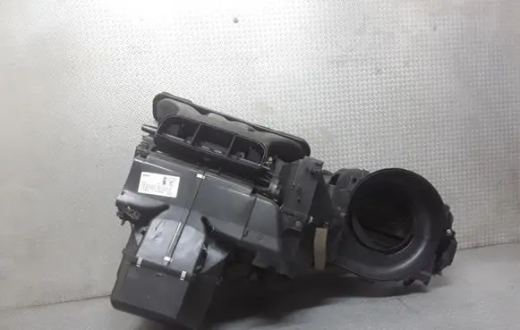 Audi A2 Interior heater climate box assembly 8Z1820003D