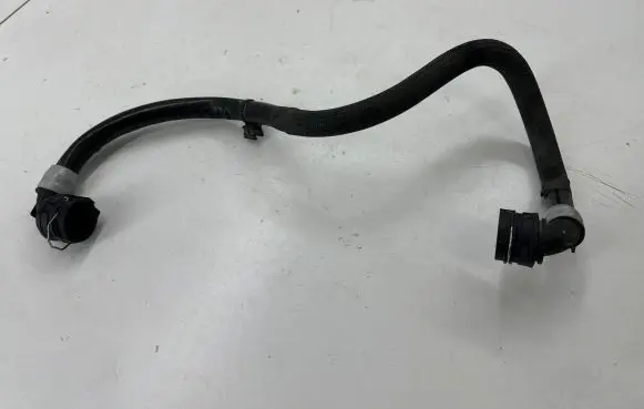 Tesla Model Y Electric car engine cooling hoses/pipes 170572400B 20230327