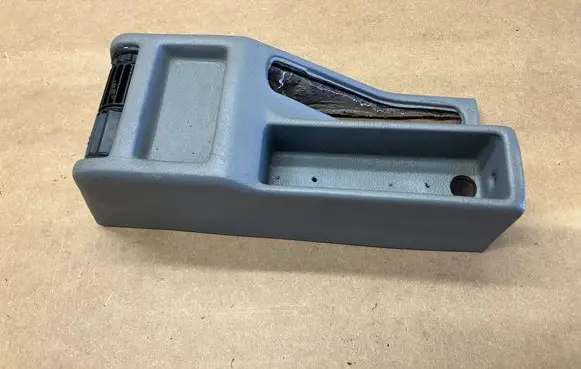 BMW 7 E32 Center console 