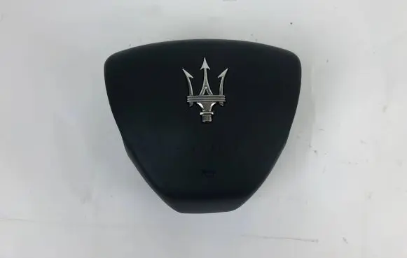 Maserati Ghibli Steering wheel airbag 06700805010 0589P1000461