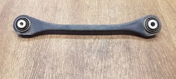Rear control arm