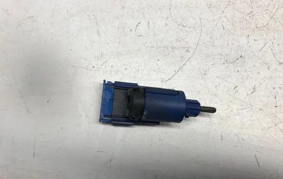 Clutch pedal sensor